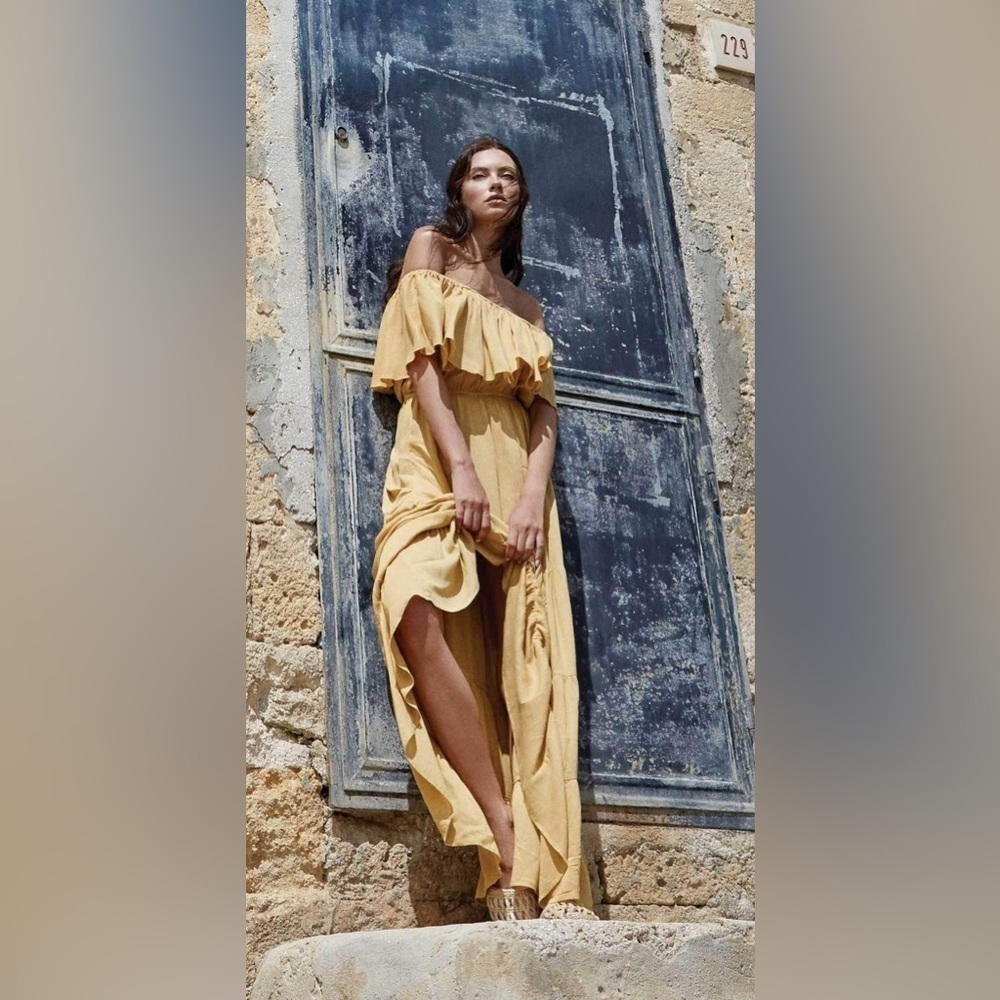 Elan Off The Shoulder Tiered Maxi Dress In Mustard New